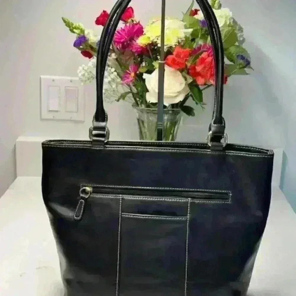 Giana Bernini Black Turnlock Glaze Handbag/Purse/Satchel/Shoulder Bag NWT!